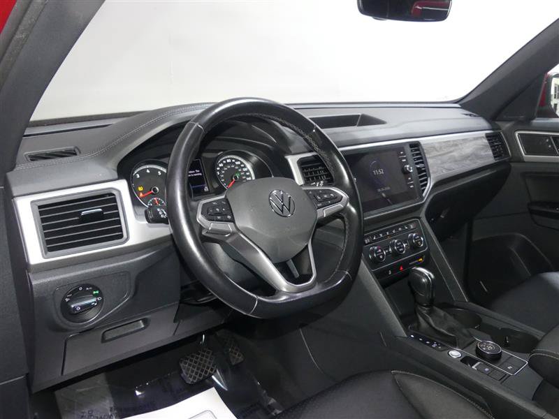 Used 2020 Volkswagen Atlas Cross Sport SE AWD/4WD image 23