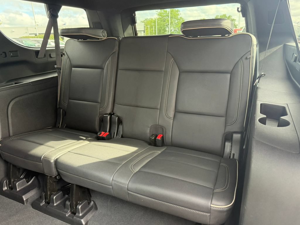 Certified 2023 GMC Yukon XL SLT AWD/4WD image 33