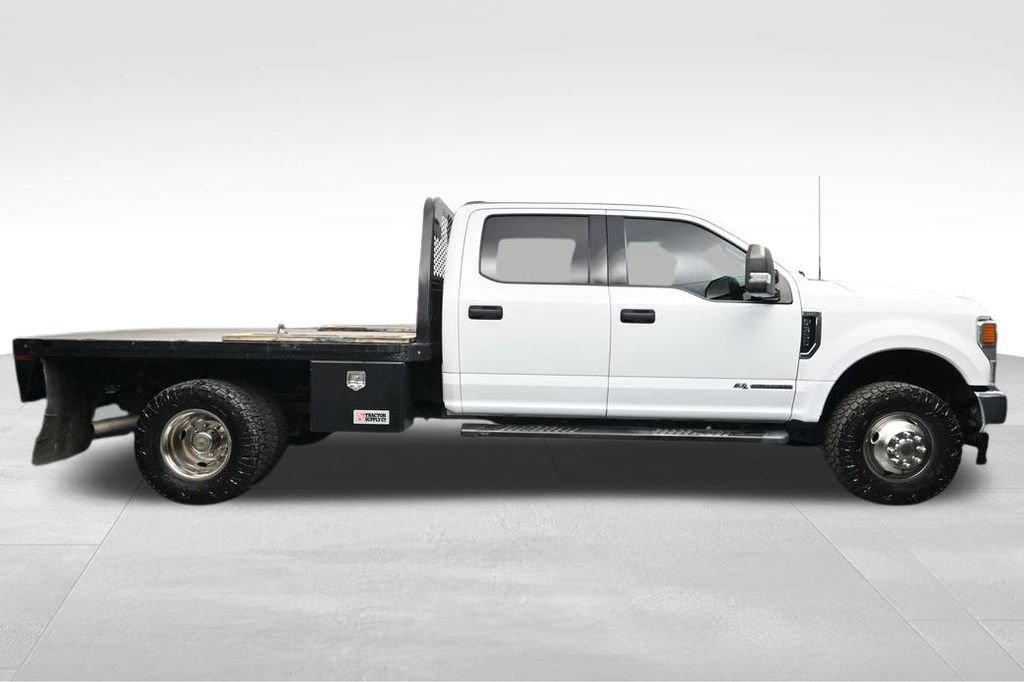 Used 2022 Ford F350 XLT AWD/4WD image 6