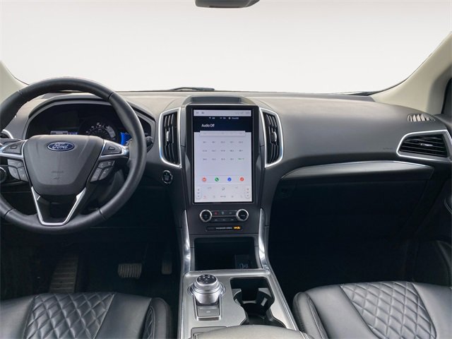 Used 2024 Ford Edge Titanium image 10