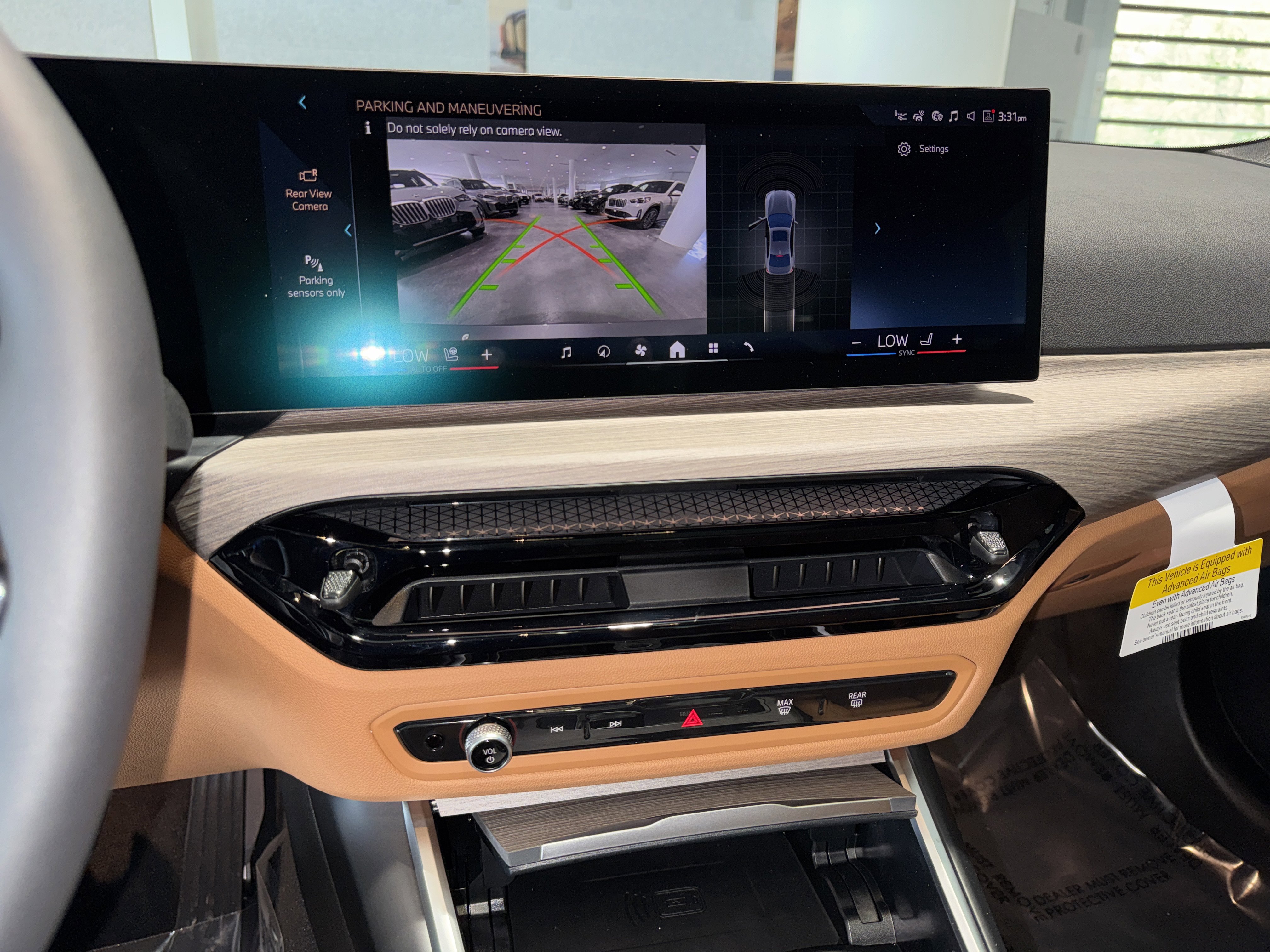 New 2026 BMW 330i Sedan w/ Premium Package image 19