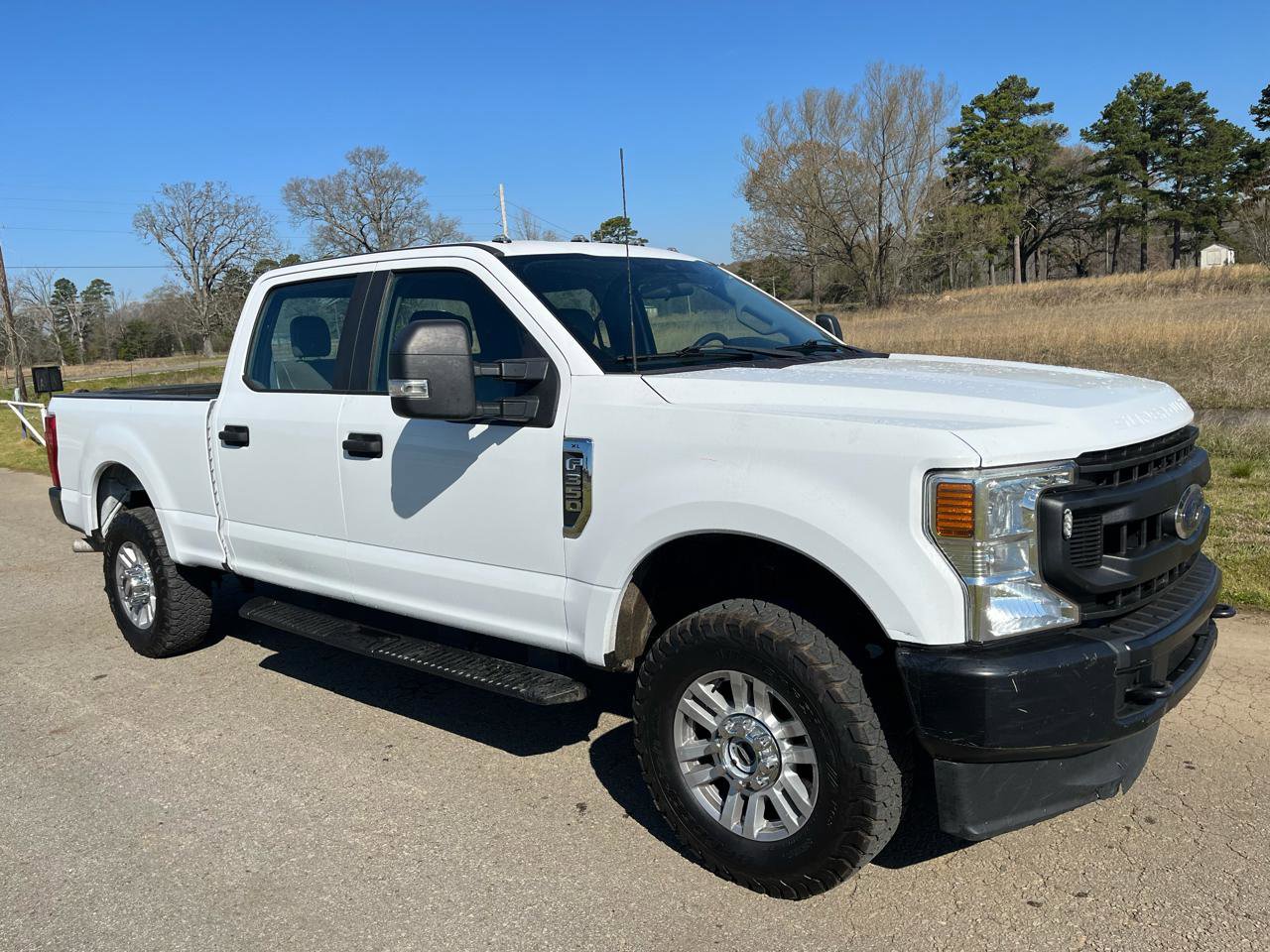 Used 2022 Ford F350 XL w/ Power Equipment Group image 2