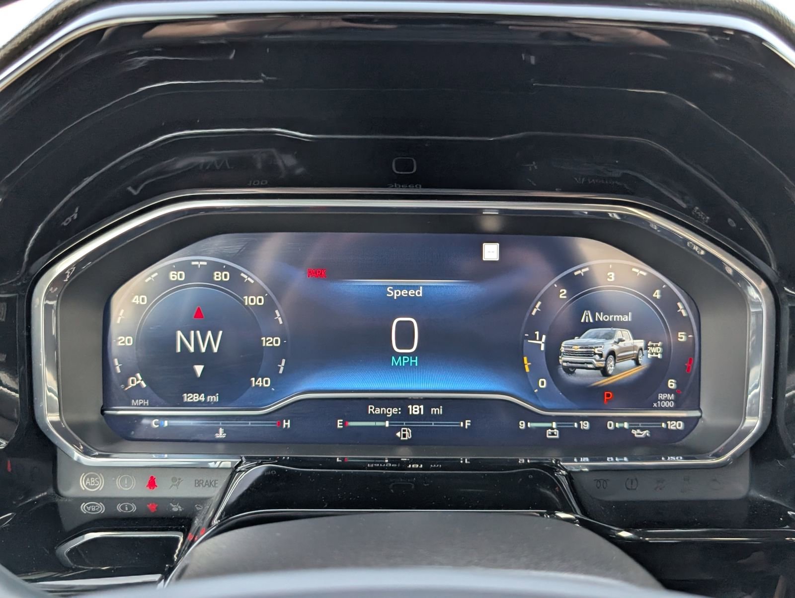 Used 2022 Chevrolet Silverado 1500 LTZ image 25