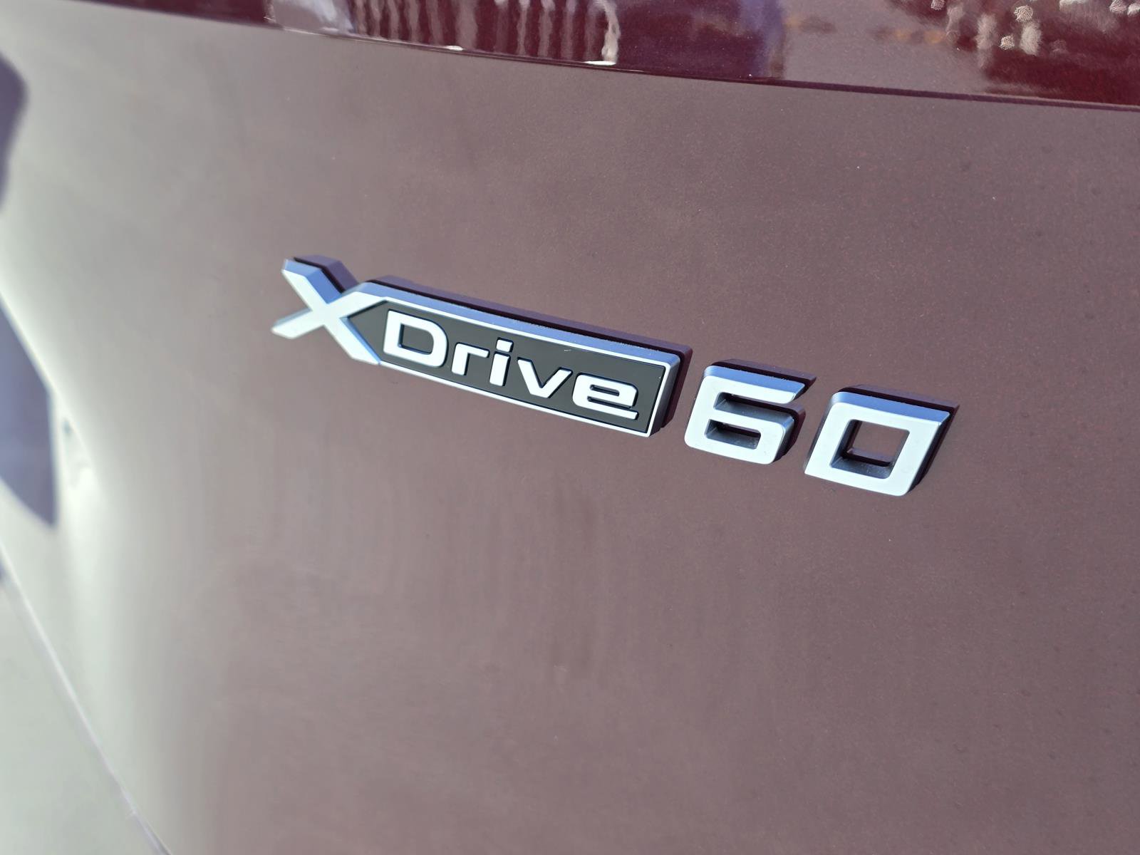 New 2026 BMW iX xDrive60 image 5