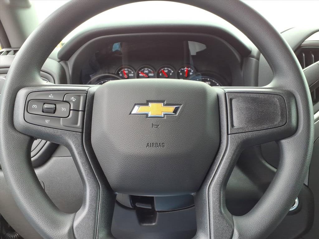 Used 2026 Chevrolet Silverado 1500 Custom image 13