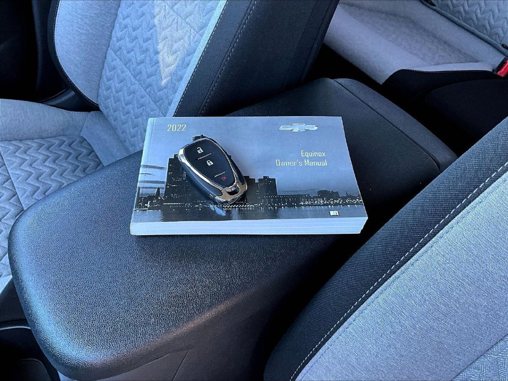 Used 2022 Chevrolet Equinox LS w/ LS Convenience Package FWD image 35