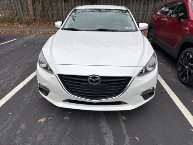 Used 2014 MAZDA MAZDA3 i Touring w/ Technology Package image 2
