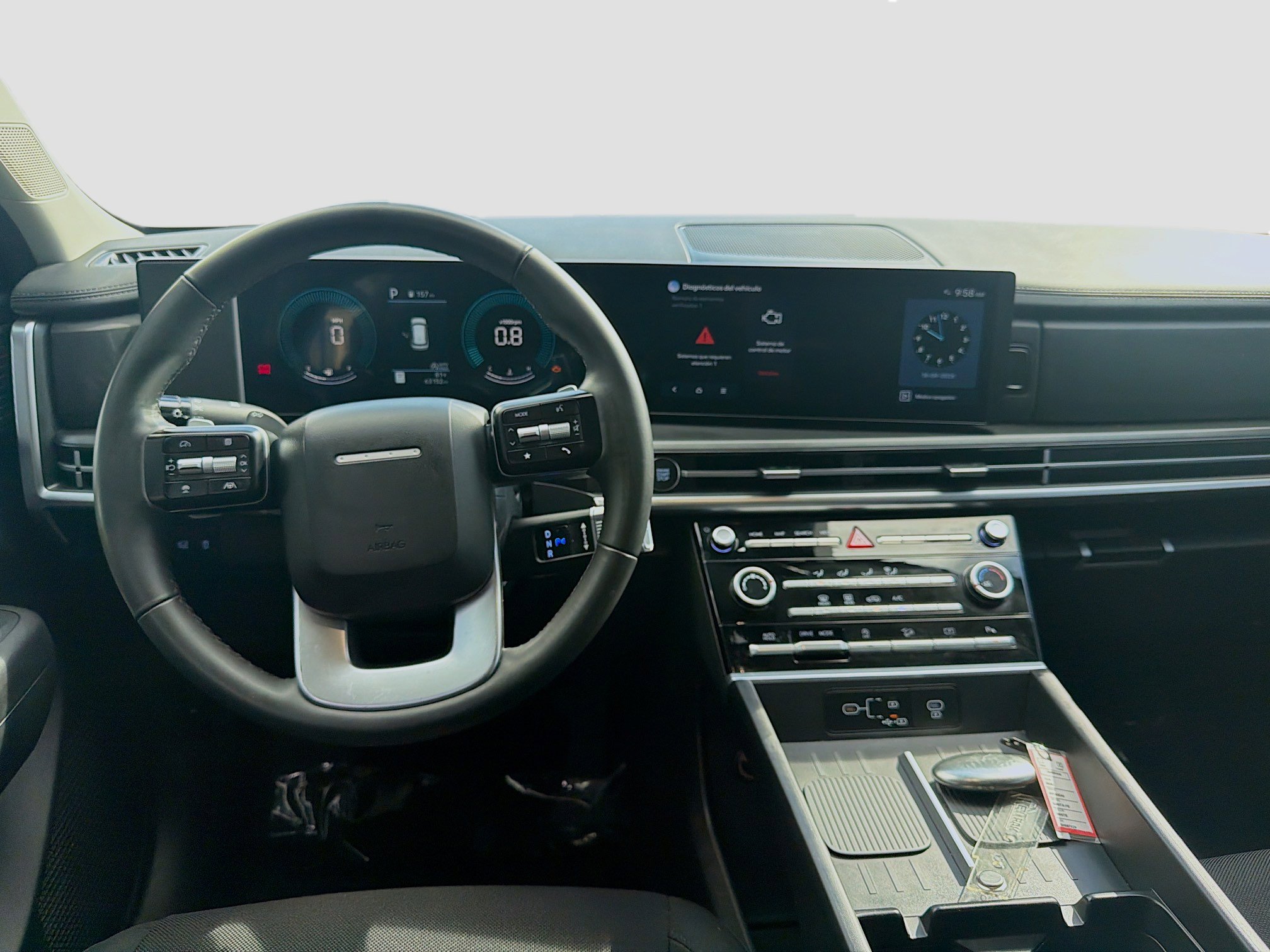 Used 2025 Hyundai Santa Fe SE FWD image 18