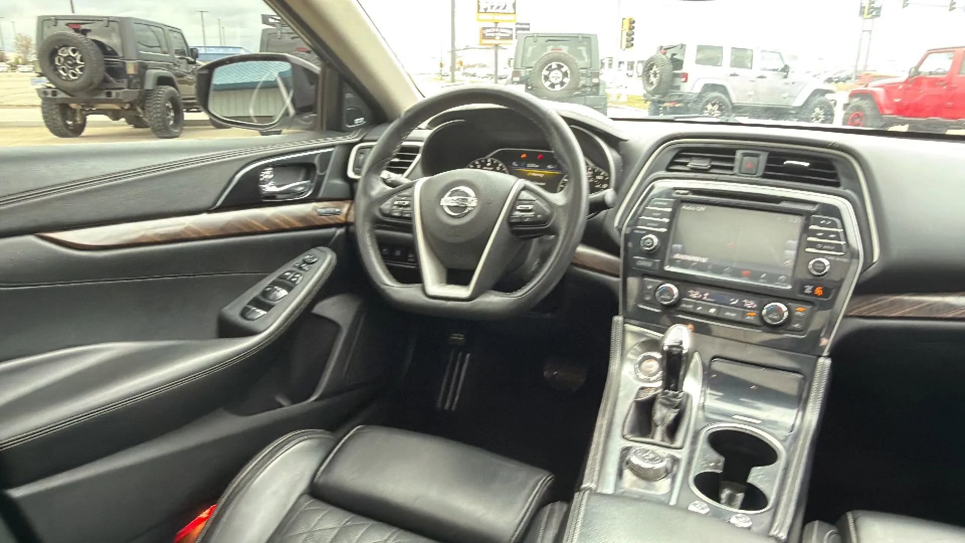 Used 2018 Nissan Maxima Platinum image 38