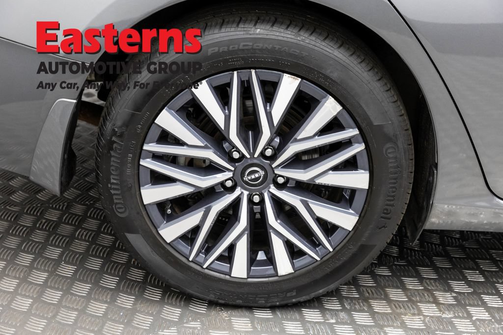 Used 2023 Nissan Altima 2.5 SV w/ SV Premium Package FWD image 31