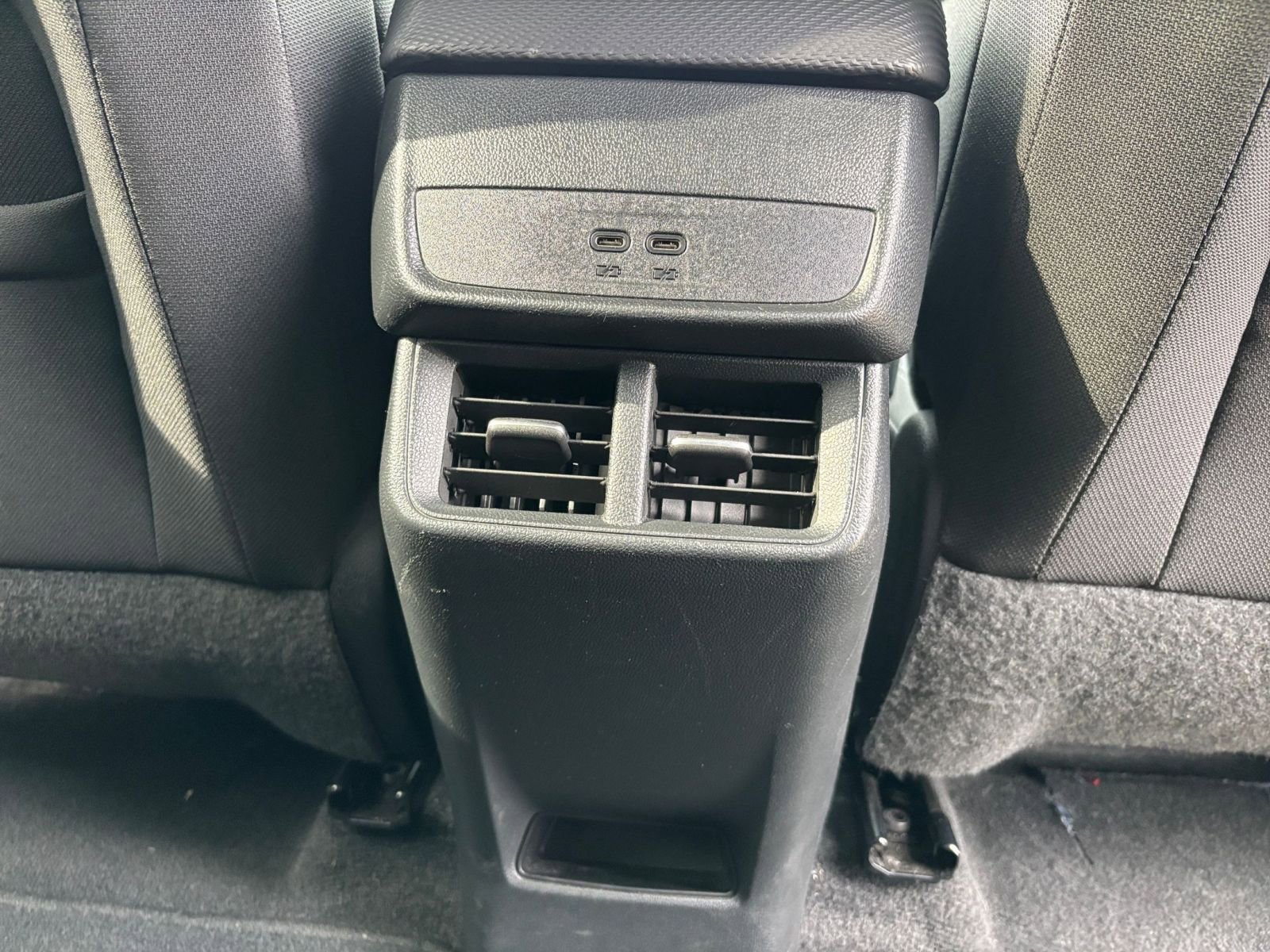 Used 2025 Chevrolet Equinox LT FWD image 22