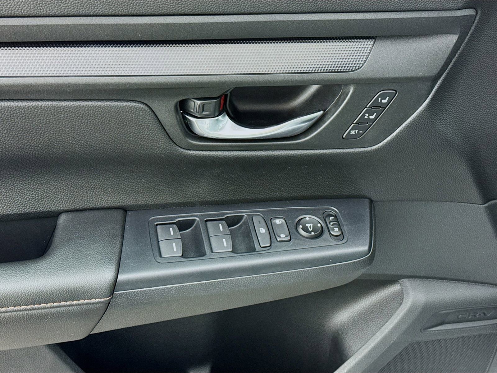 Used 2025 Honda CR-V Sport-L image 15
