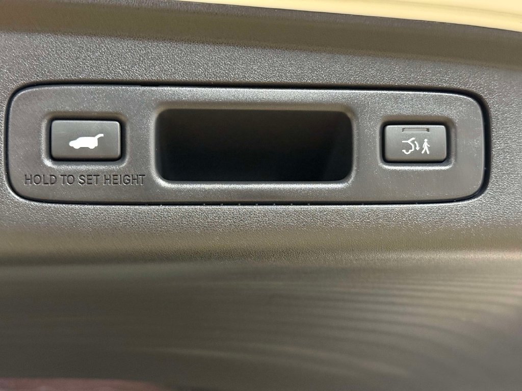 Certified 2025 Acura ADX A-Spec AWD/4WD image 10