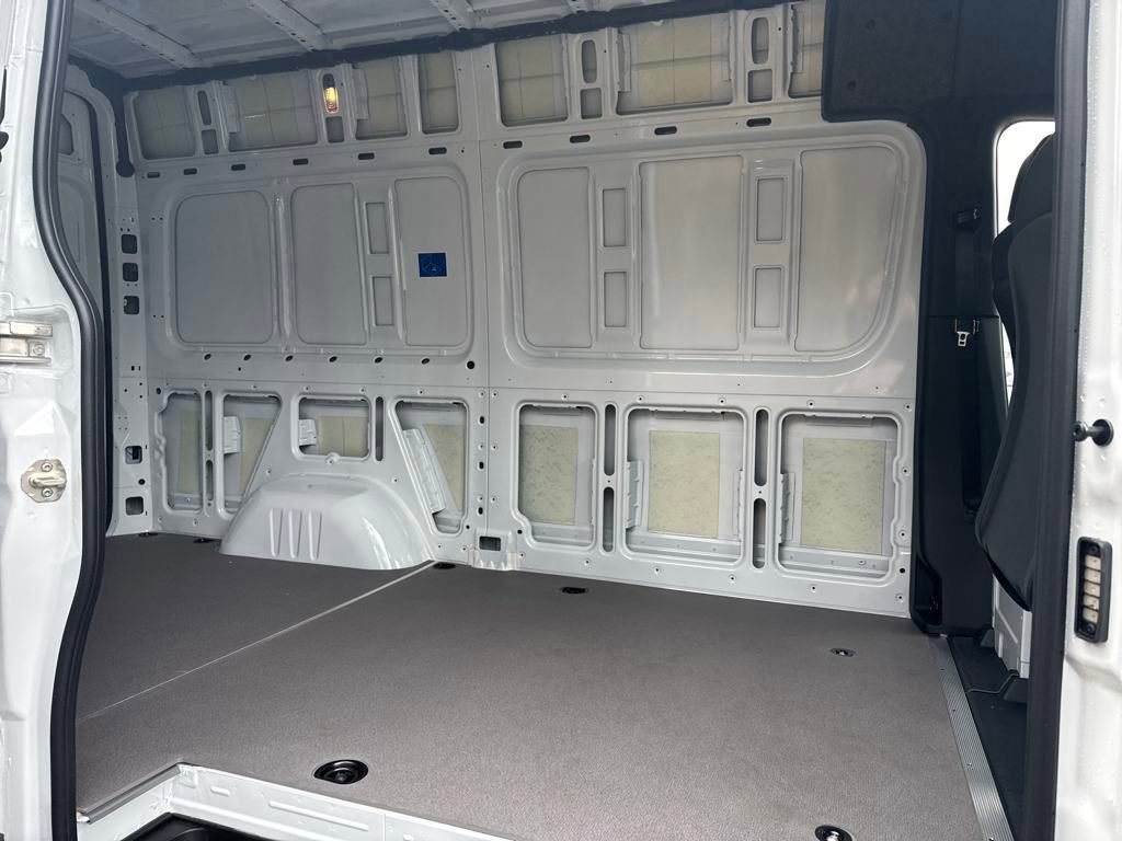 New 2025 Mercedes-Benz Sprinter 2500 image 25