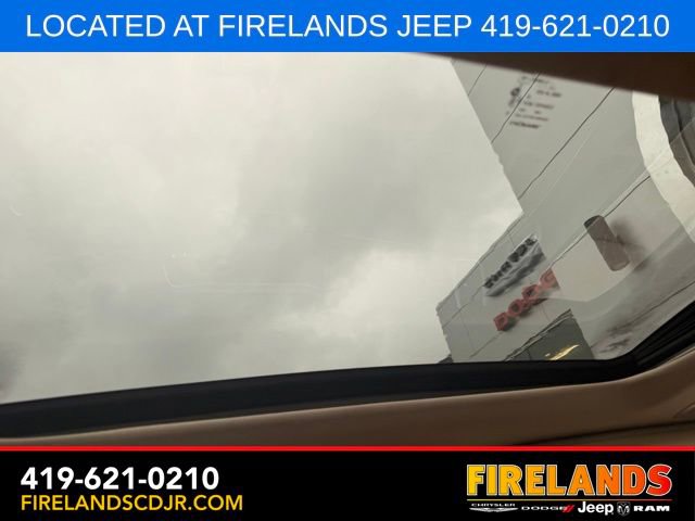 Used 2021 Jeep Grand Cherokee Limited AWD/4WD image 5