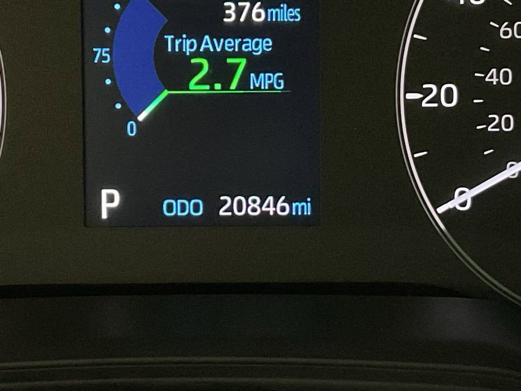 Used 2023 Toyota Corolla LE w/ Carpet Mat Package (TMS) image 37