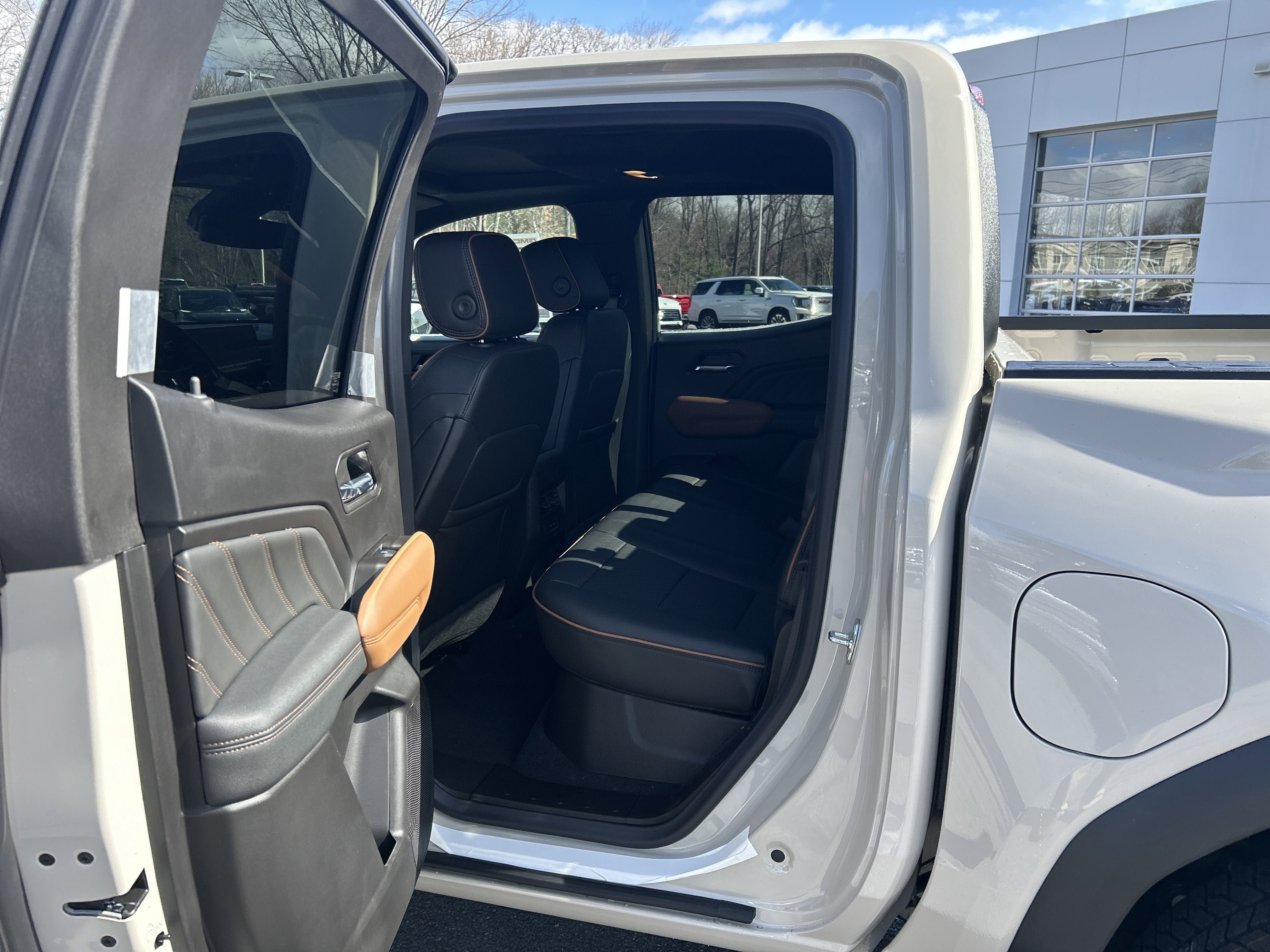 New 2026 GMC Canyon AT4 w/ Technology Plus Package image 13