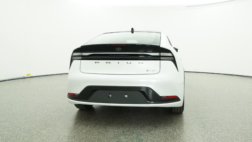 New 2026 Toyota Prius Plug-In Hybrid FWD image 33