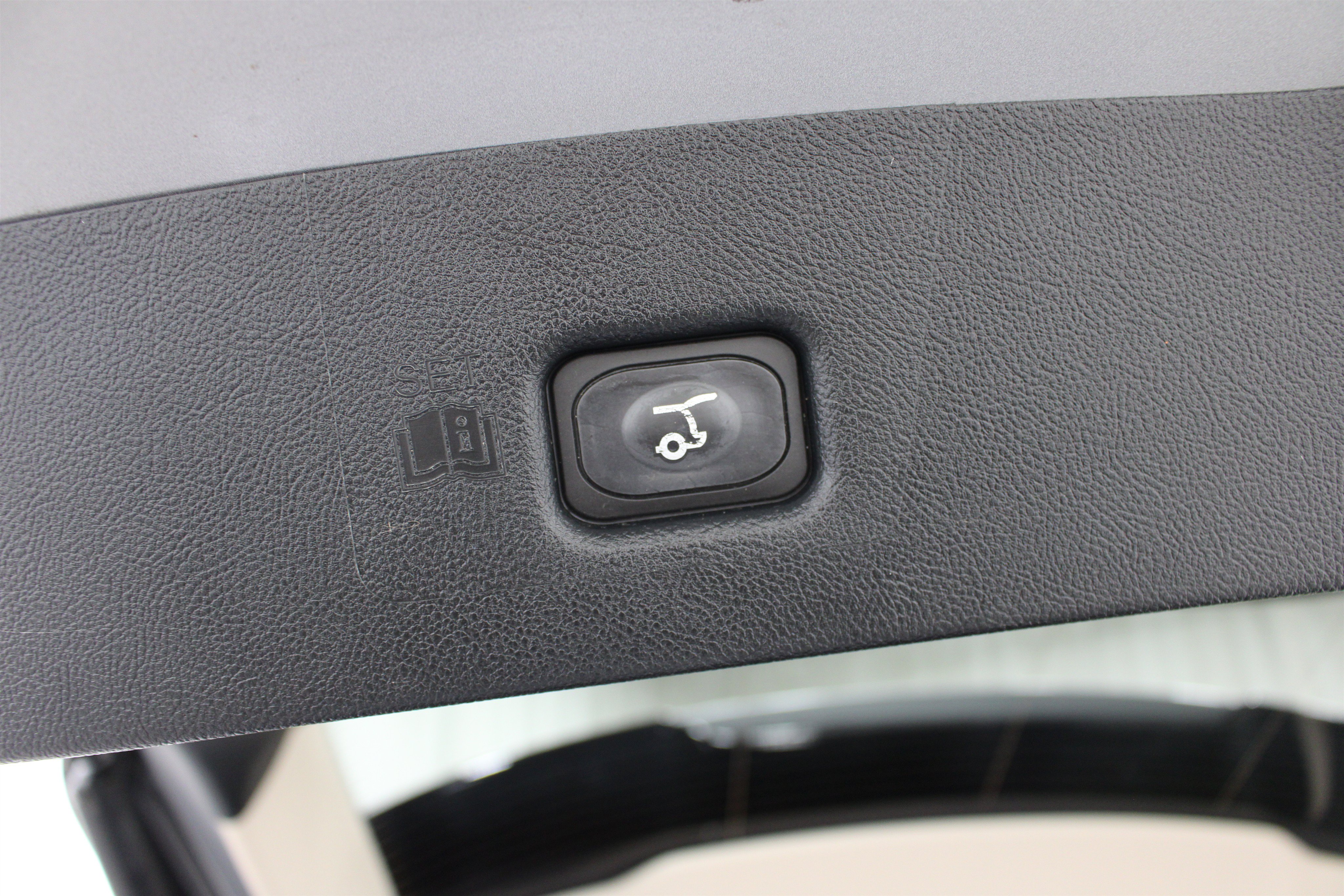 Used 2023 Lincoln Nautilus Reserve w/ Equipment Group 201A AWD/4WD image 24