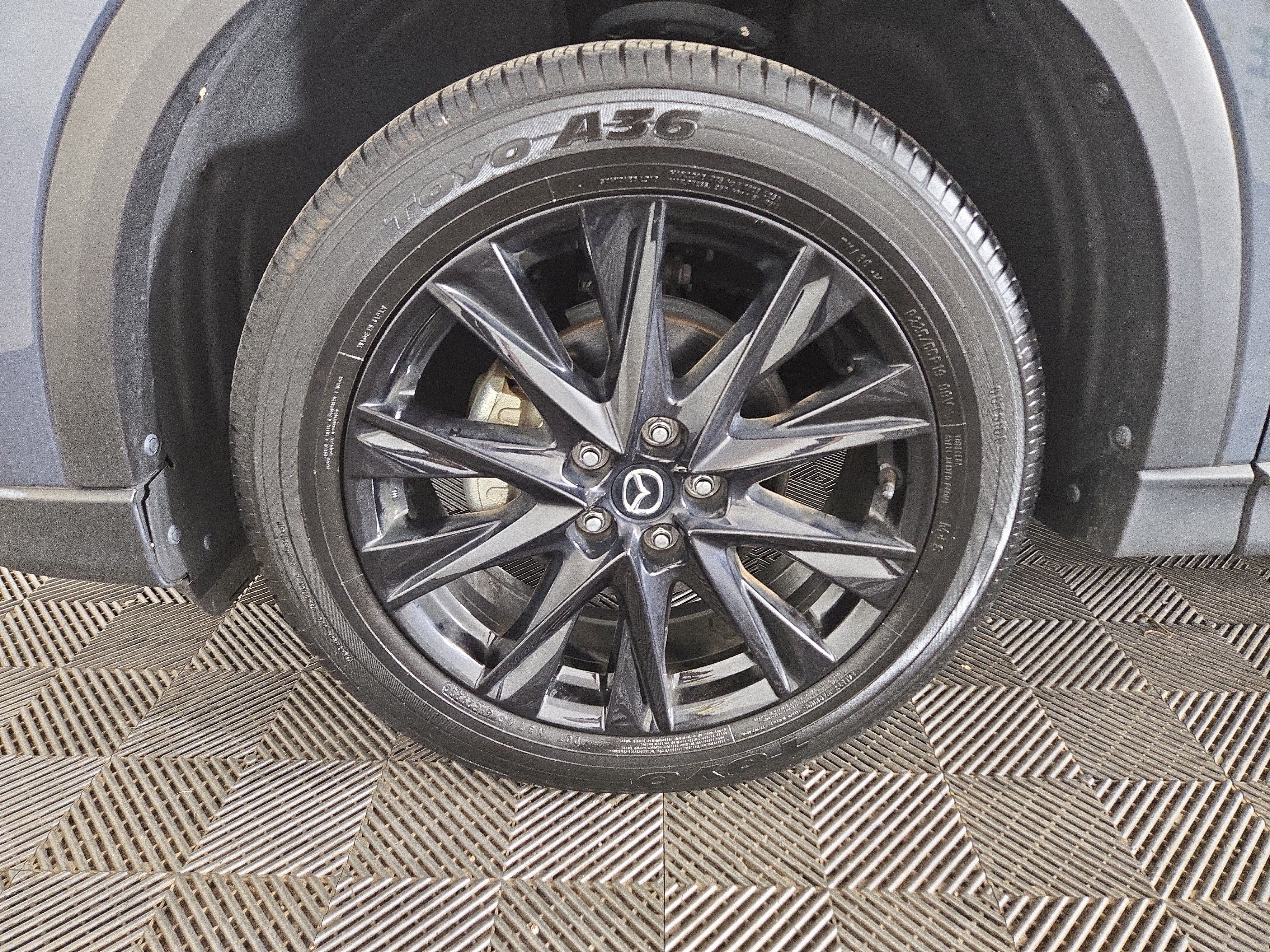 Certified 2024 MAZDA CX-5 Carbon Edition AWD/4WD image 32