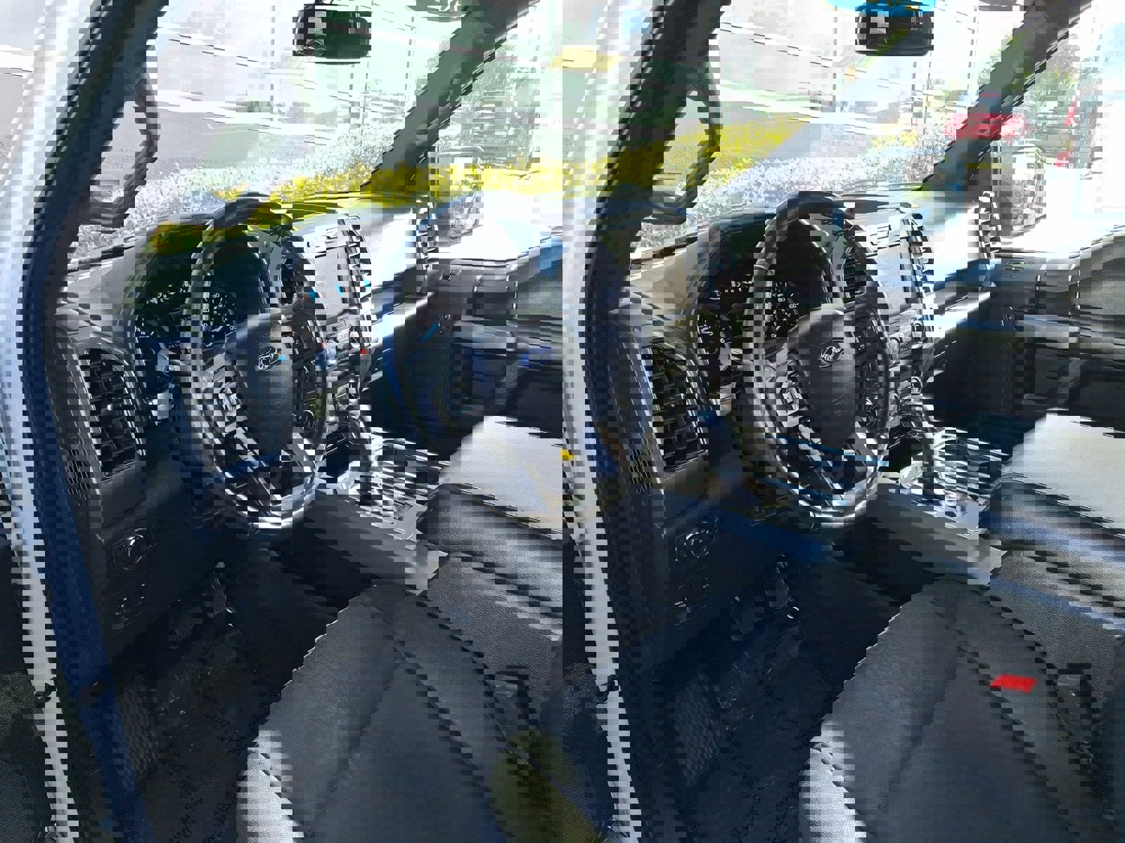 Used 2020 Ford F150 XLT w/ Equipment Group 302A Luxury image 7