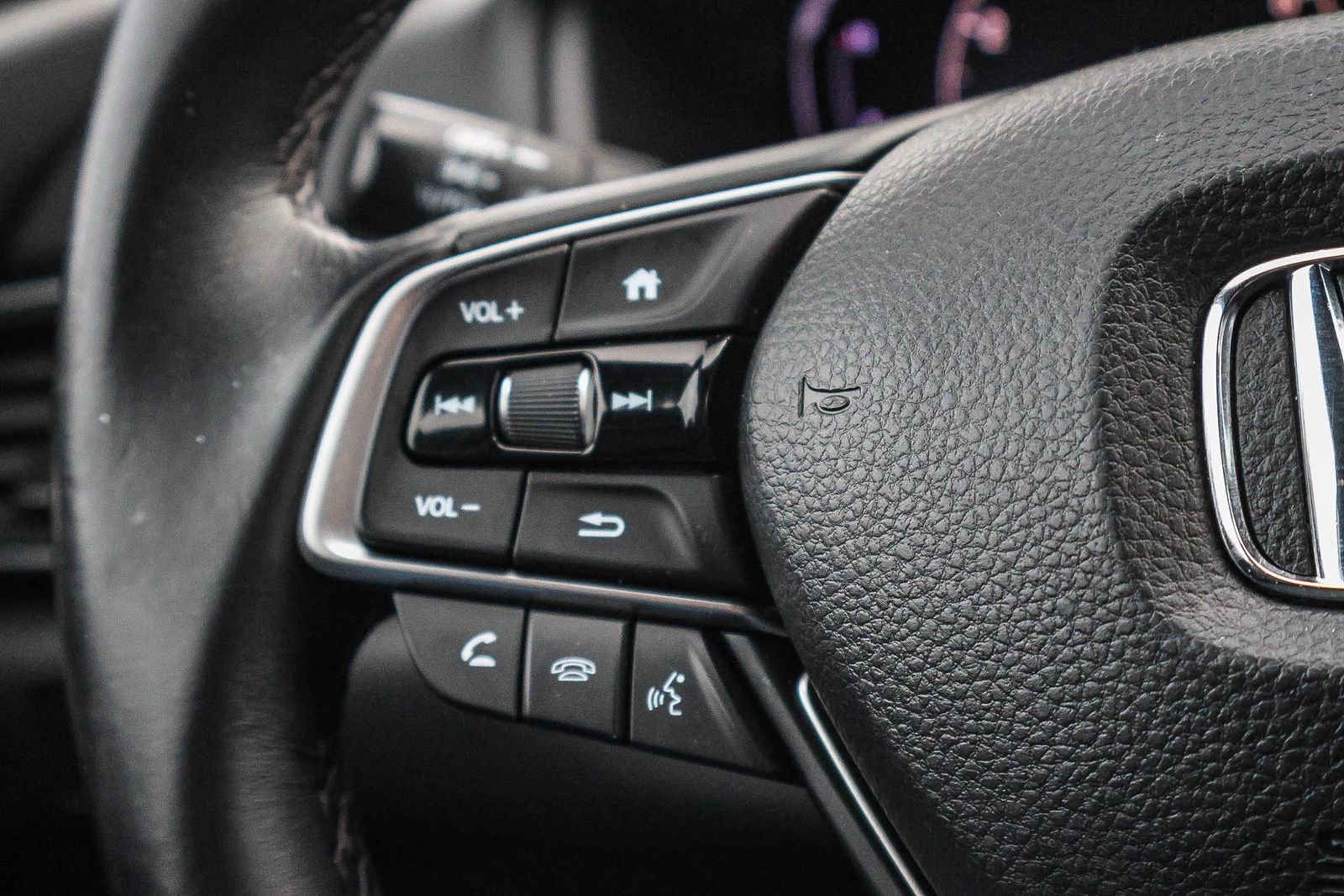 Used 2018 Honda Accord Sport image 35