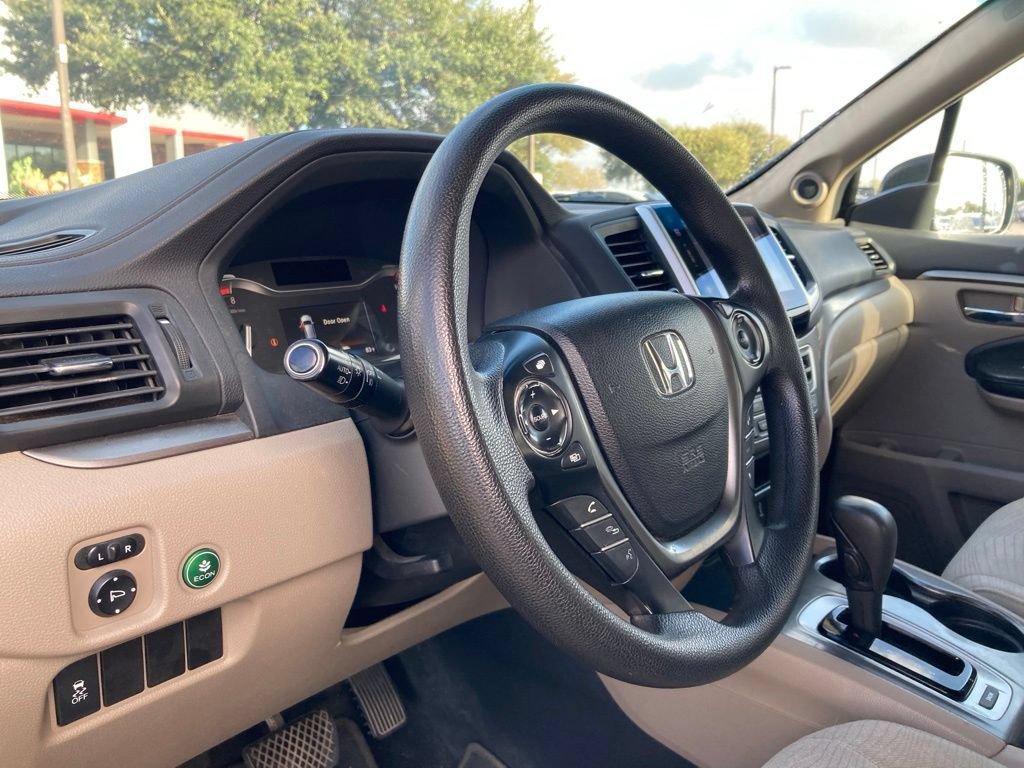 Used 2016 Honda Pilot EX image 8