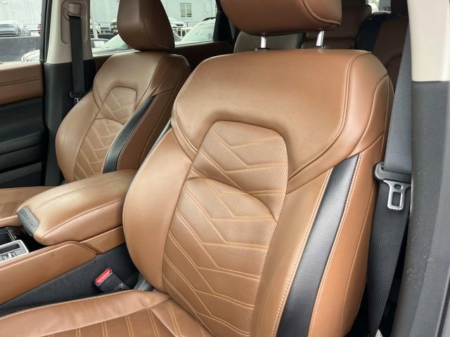 Certified 2024 Nissan Pathfinder Platinum w/ Cargo Package FWD image 32