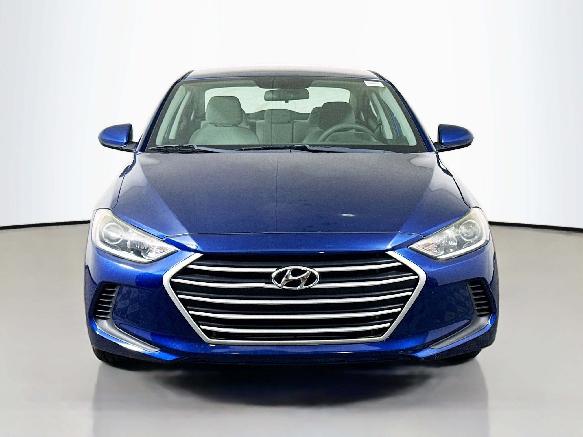 Used 2018 Hyundai Elantra SEL FWD image 2