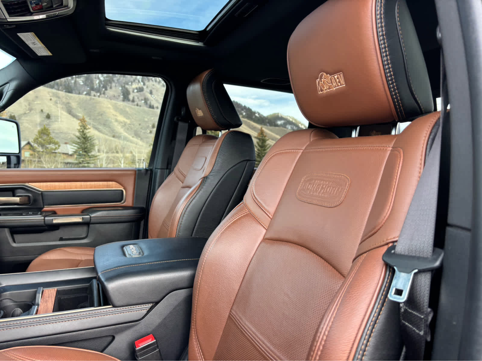 Used 2023 RAM 3500 Limited image 16