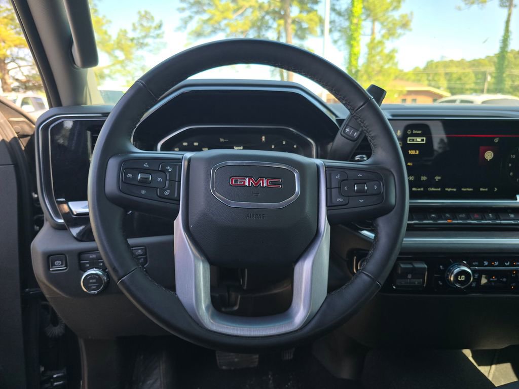 Used 2026 GMC Sierra 1500 SLT image 14