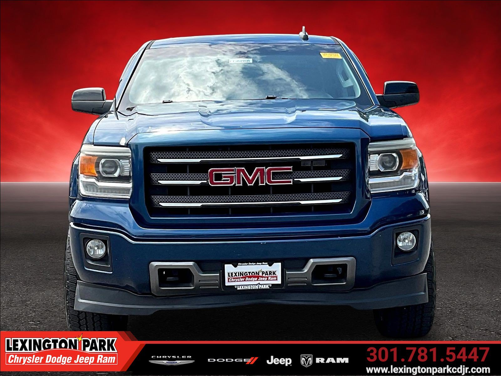 Used 2015 GMC Sierra 1500 SLT w/ All-Terrain Package AWD/4WD image 2