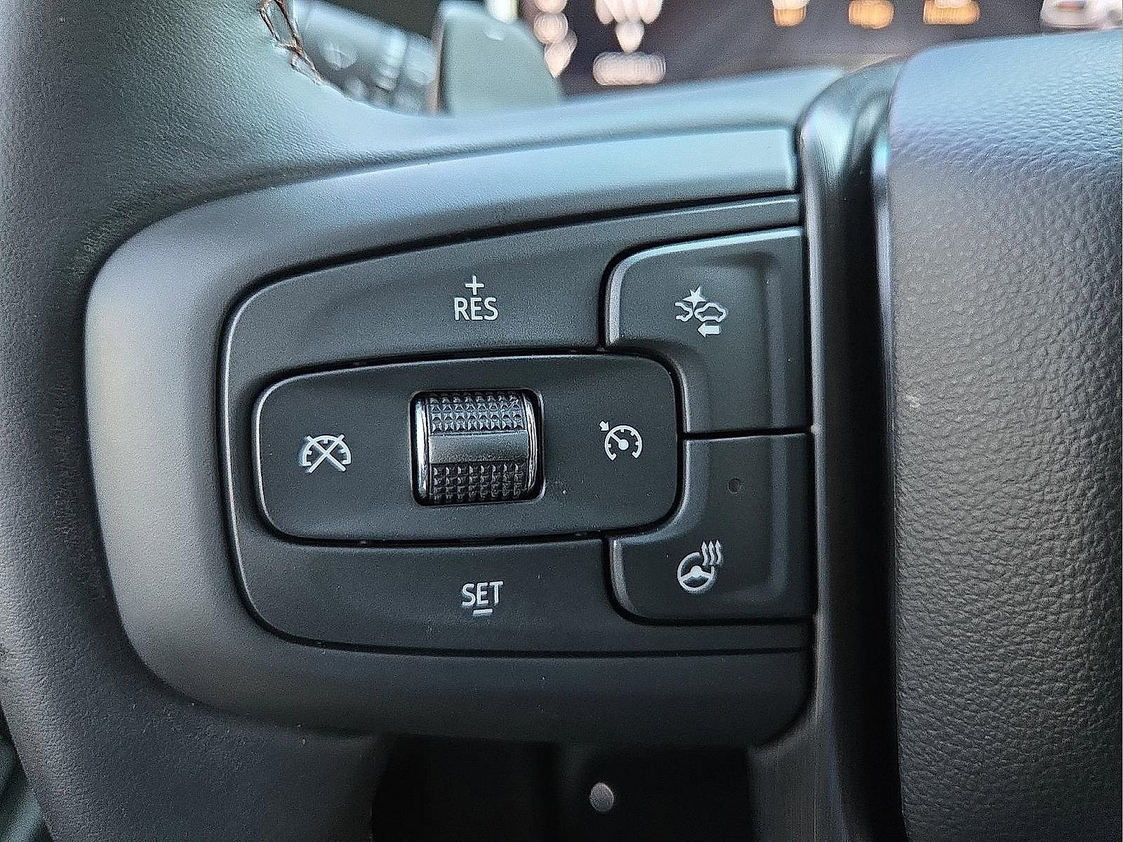 Used 2024 GMC Sierra 1500 AT4 w/ Technology Package AWD/4WD image 19