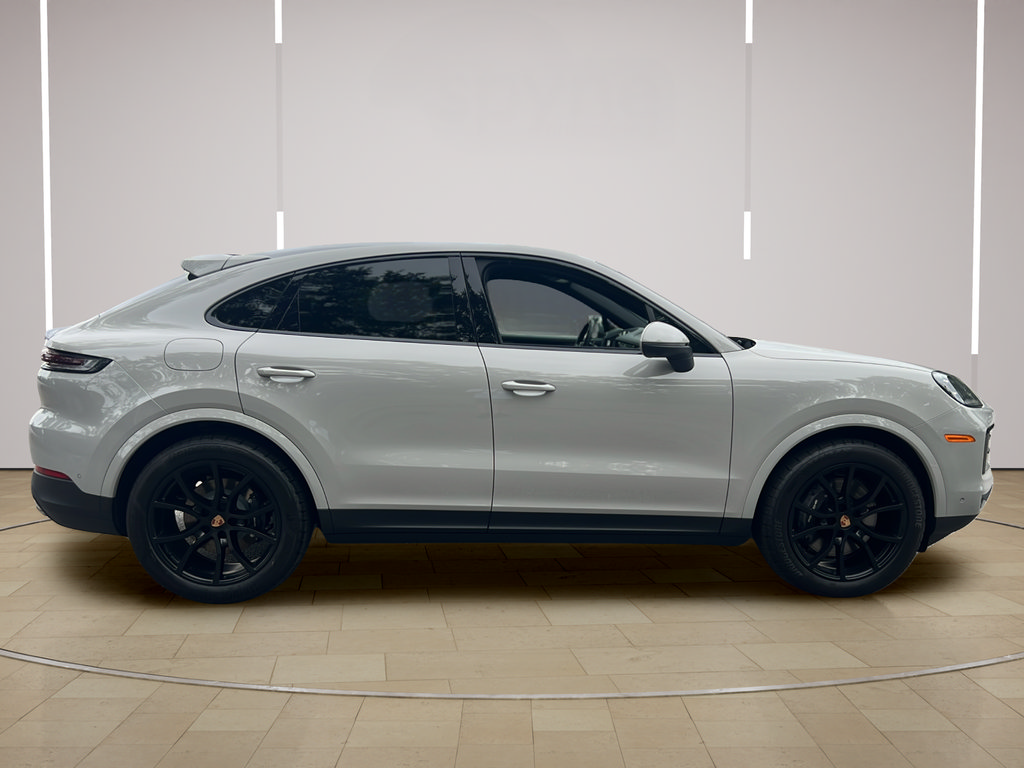 New 2026 Porsche Cayenne Coupe AWD/4WD image 8