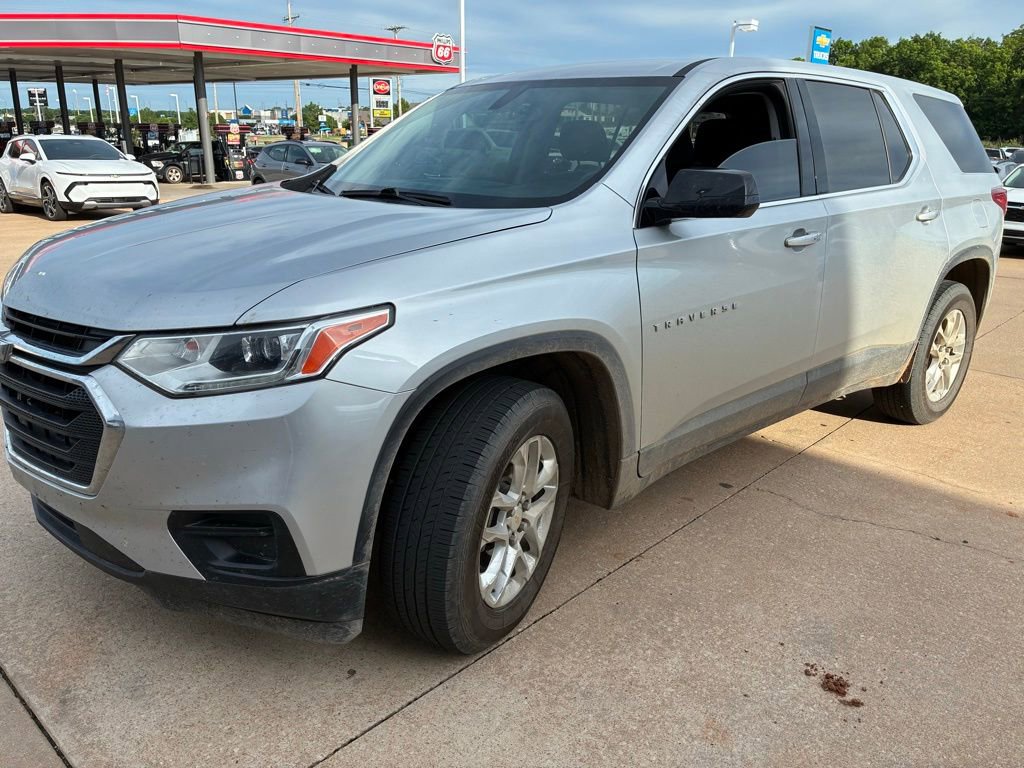 Used 2020 Chevrolet Traverse LS w/ LPO, Floor Liner Package FWD video 1
