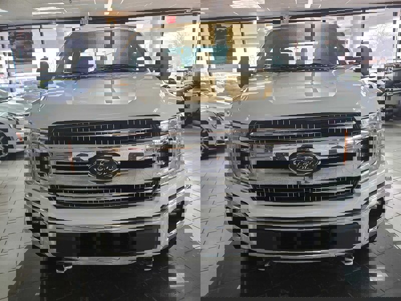 Used 2019 Ford F150 XLT w/ Equipment Group 301A Mid image 3