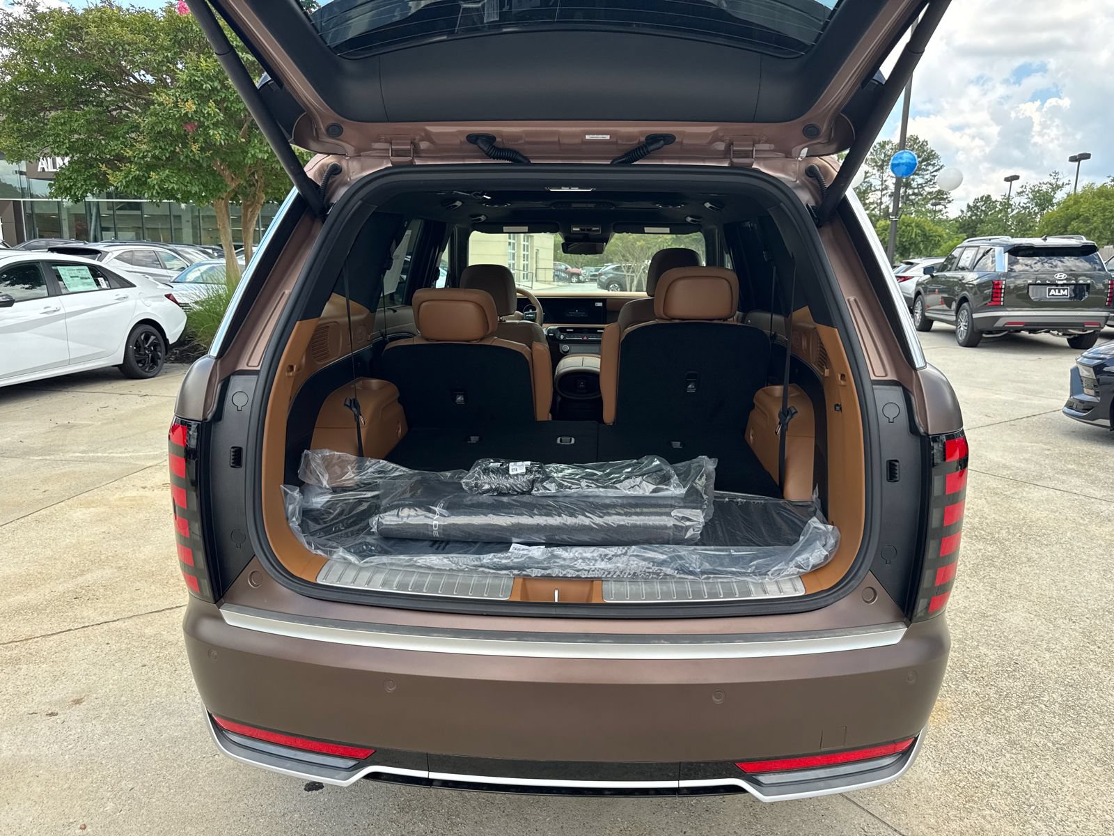 New 2026 Hyundai Palisade Calligraphy FWD image 19