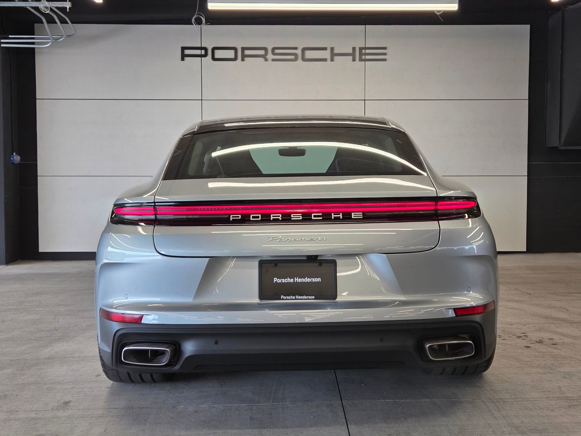 New 2026 Porsche Panamera image 7