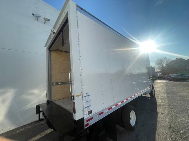 New 2024 Ford E-450 and Econoline 450 Super Duty w/ Driver's Safety Package RWD image 10
