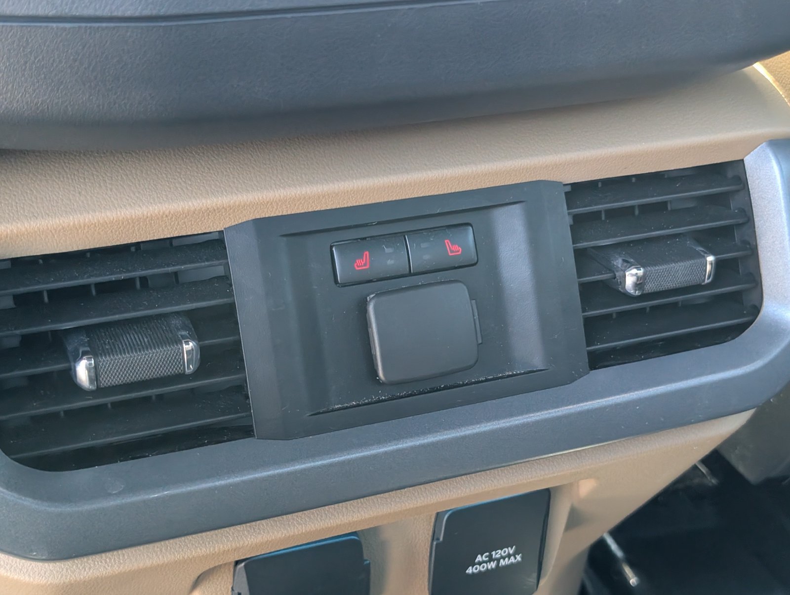 Used 2023 Ford F150 Lariat w/ Equipment Group 502A High AWD/4WD image 31