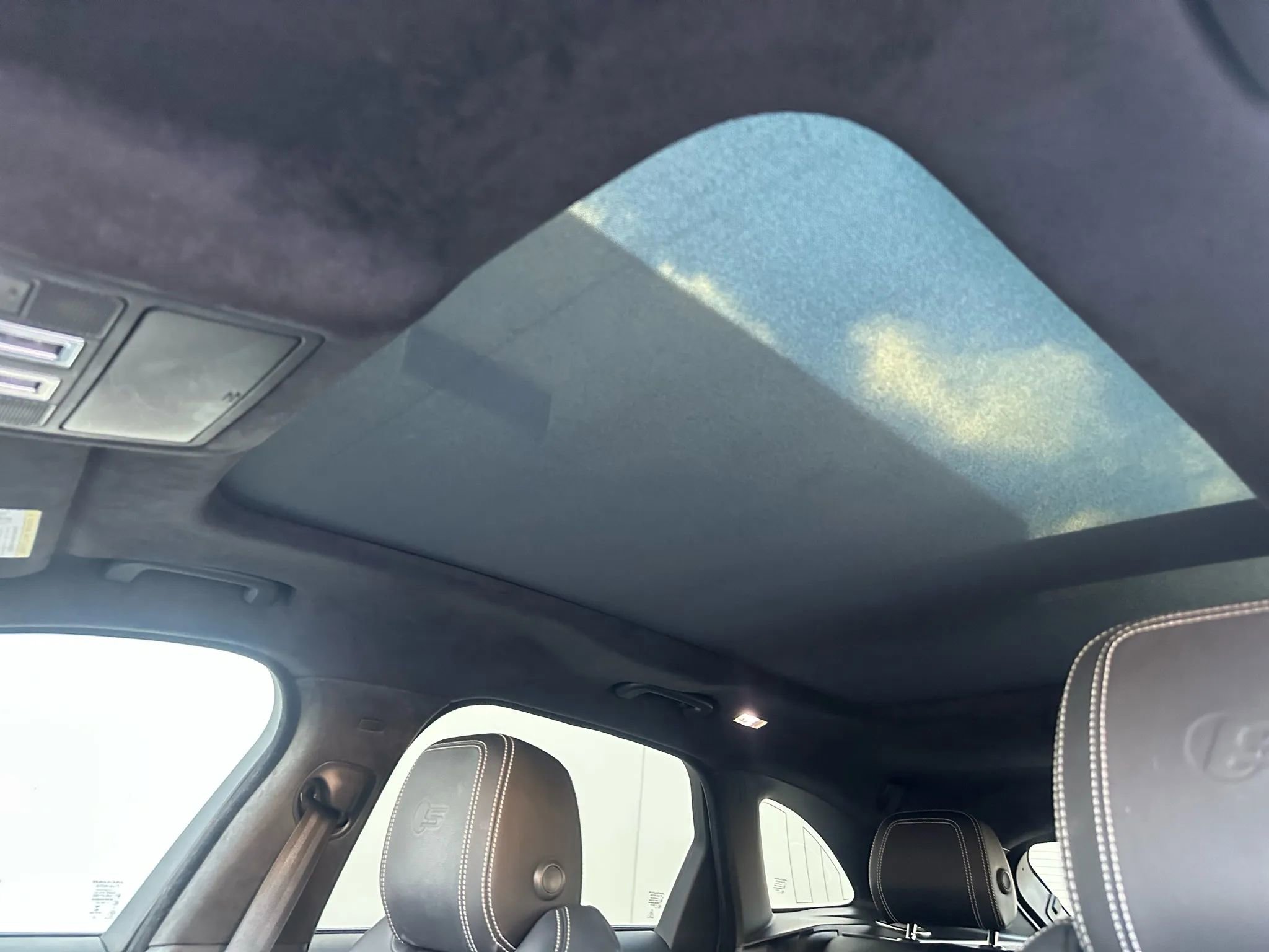 Used 2019 Jaguar F-PACE S AWD/4WD image 15