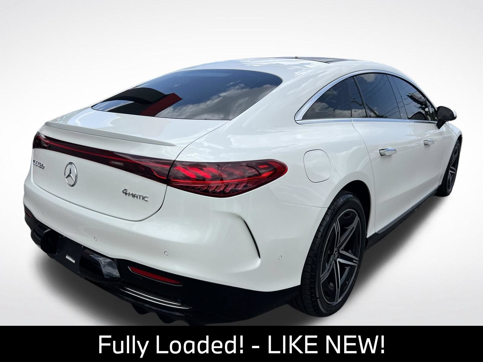 Used 2022 Mercedes-Benz EQS 580 4MATIC Sedan image 12