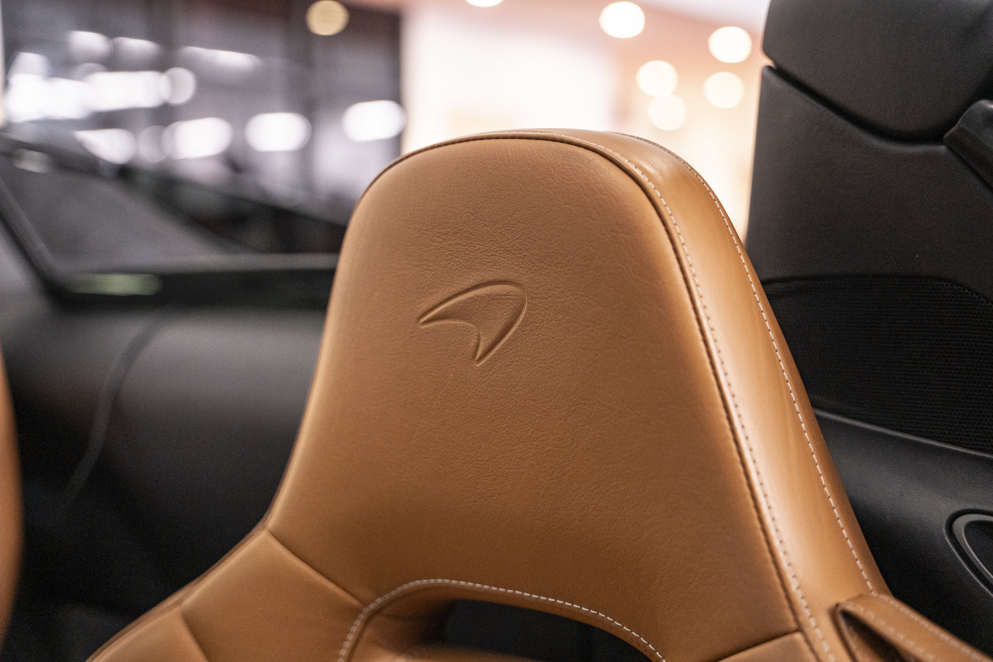 Used 2020 McLaren 720S Spider image 31