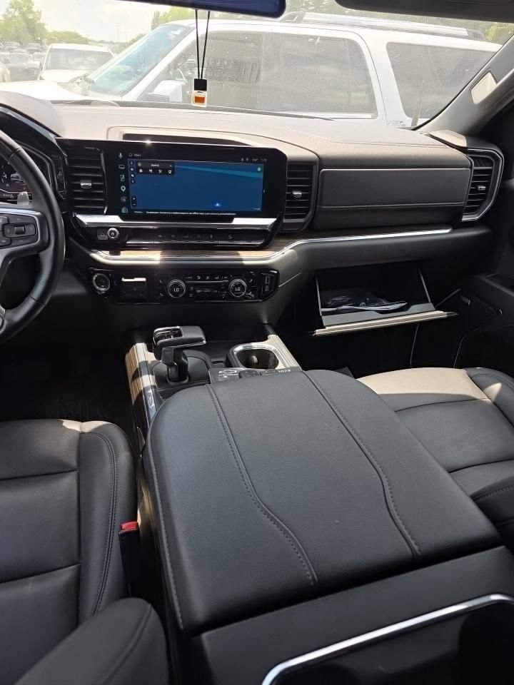 Used 2024 Chevrolet Silverado 1500 RST w/ All Star Edition Plus AWD/4WD image 10