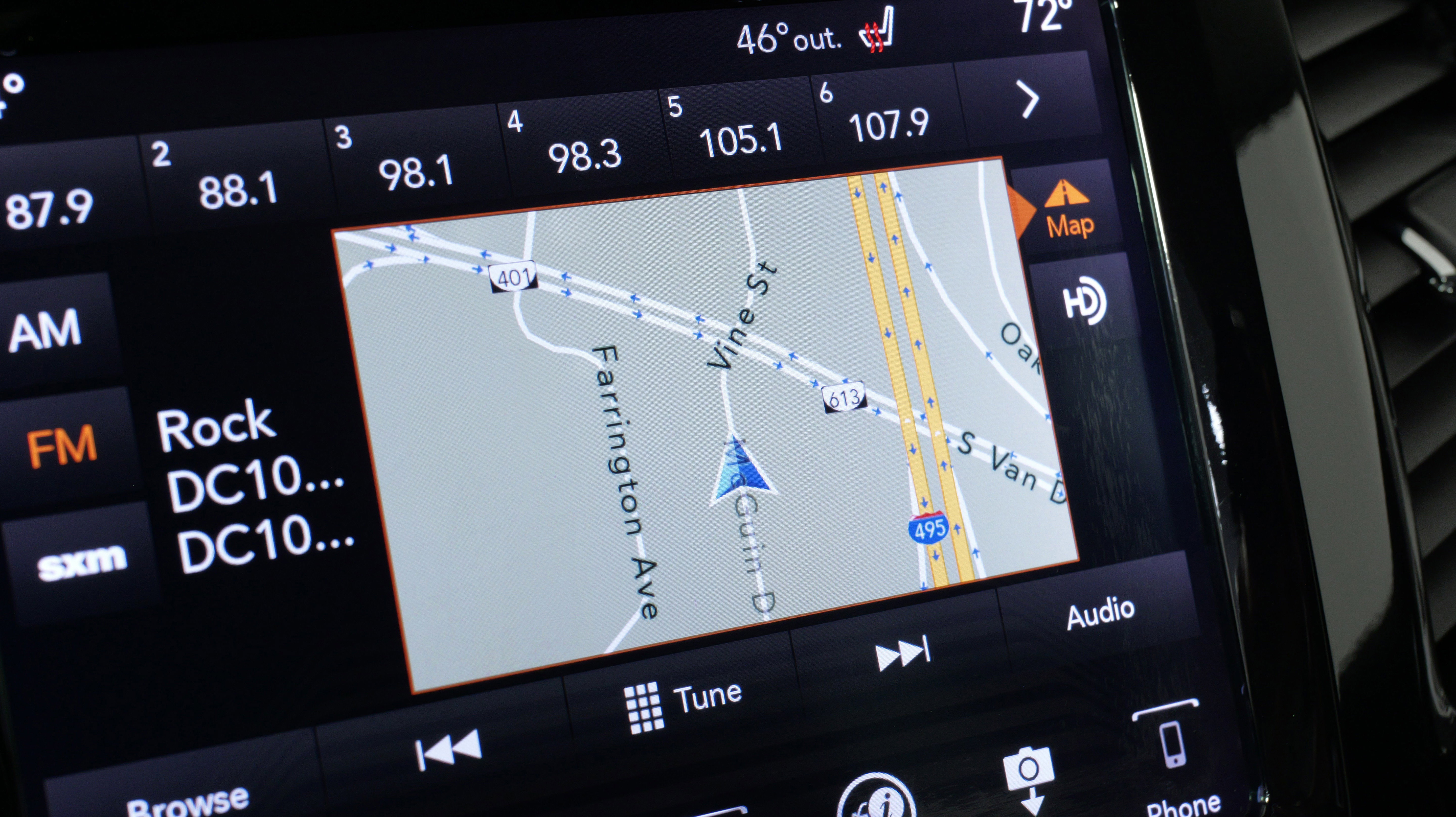 Used 2019 Jeep Cherokee Limited image 45