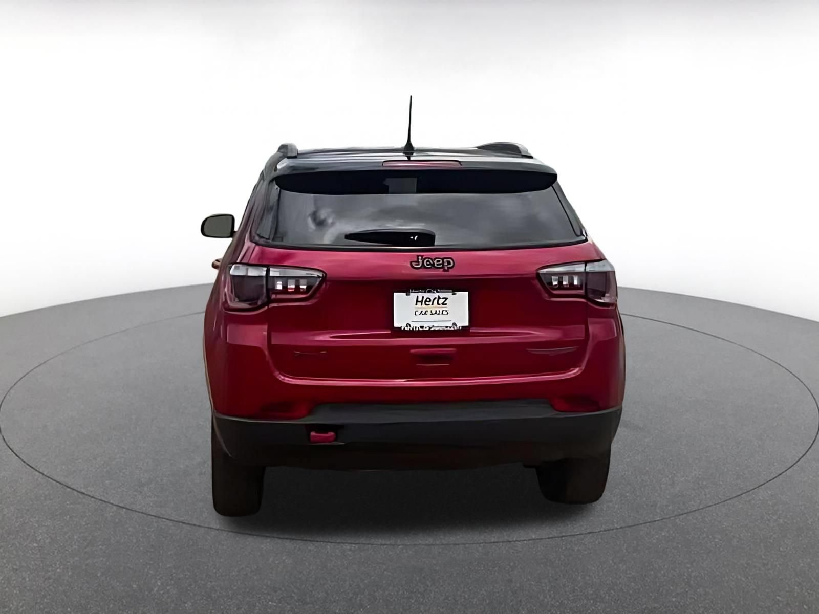 Used 2025 Jeep Compass Trailhawk AWD/4WD image 14