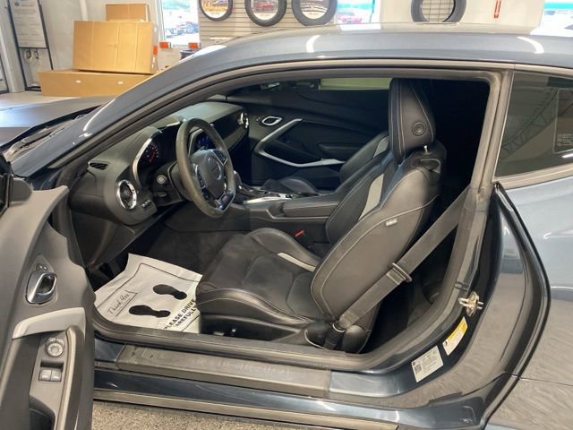 Certified 2022 Chevrolet Camaro SS RWD image 24