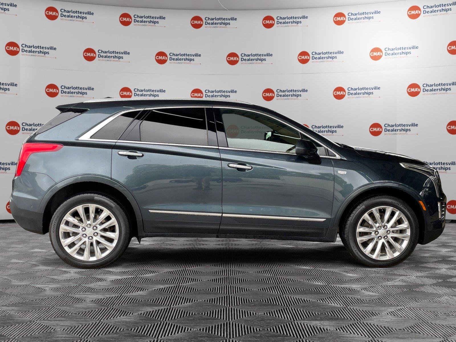 Used 2019 Cadillac XT5 Platinum AWD/4WD image 6