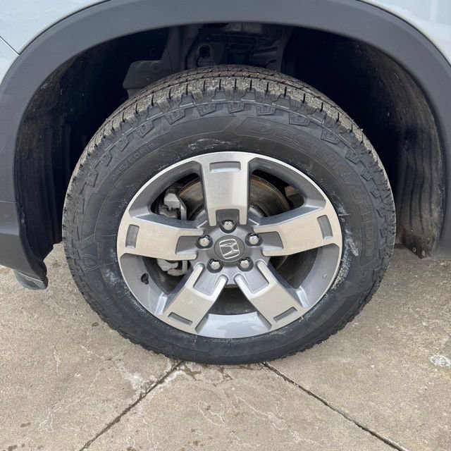 Certified 2025 Honda Ridgeline RTL image 9