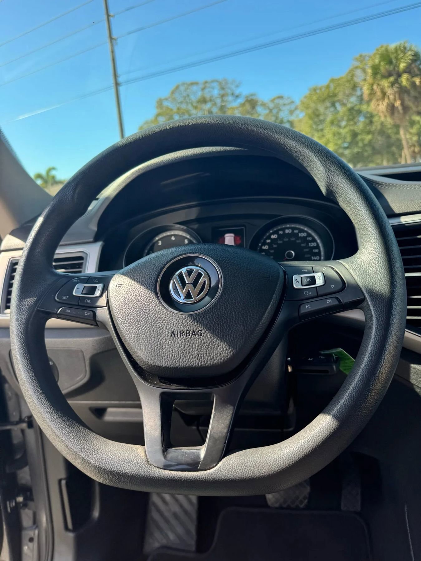 Used 2018 Volkswagen Atlas S image 17